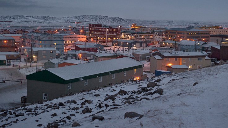 iqaluit-at-night-downtown-dsc4974-1200x675